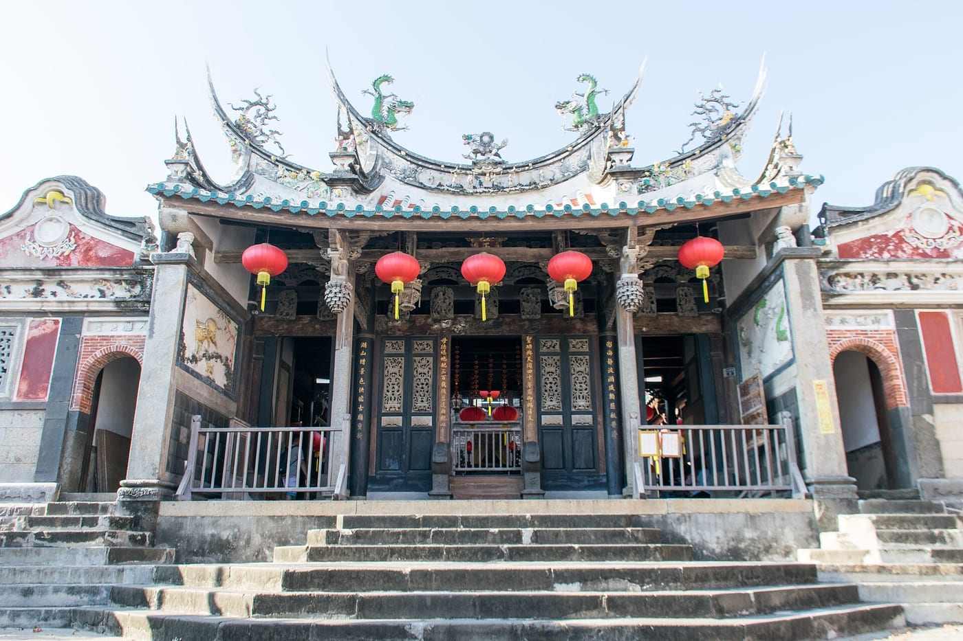 The entrance and traditional architecture of Mazu Temple in Magong