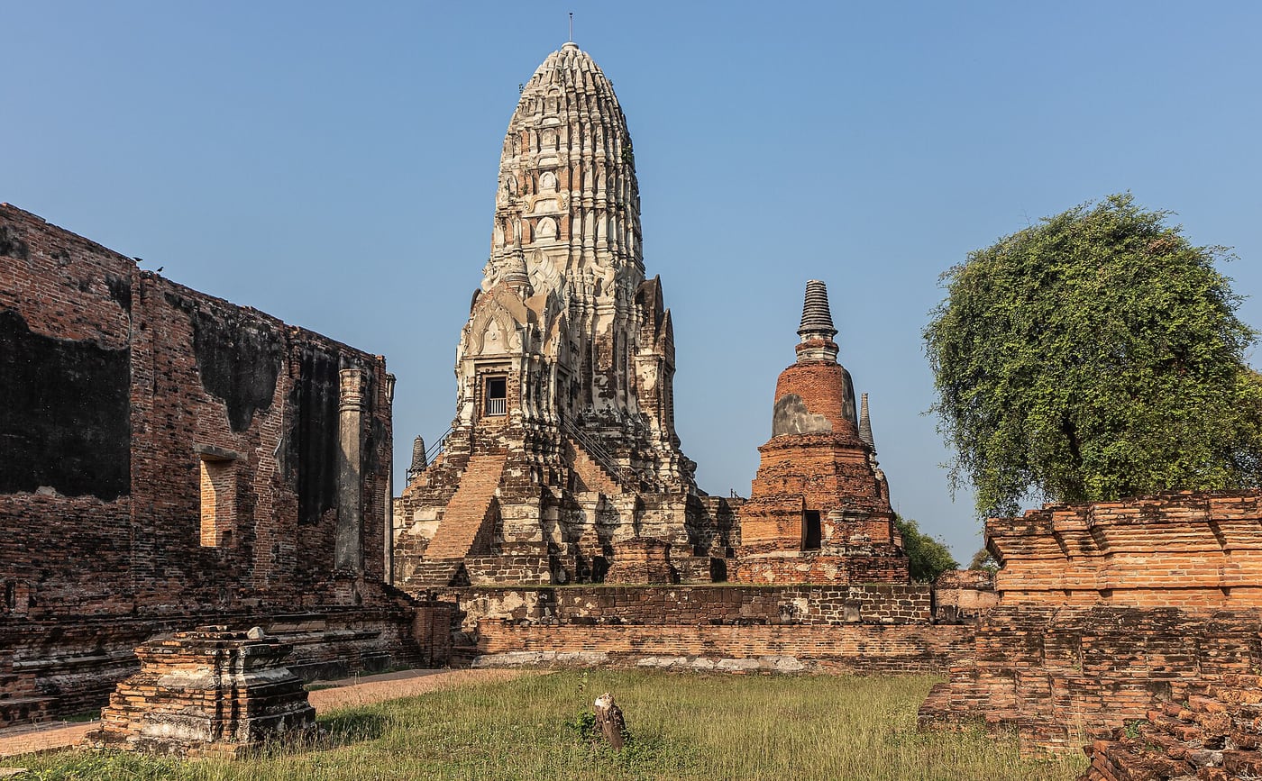 The central prang and red brick ruins at Wat Ratchaburana