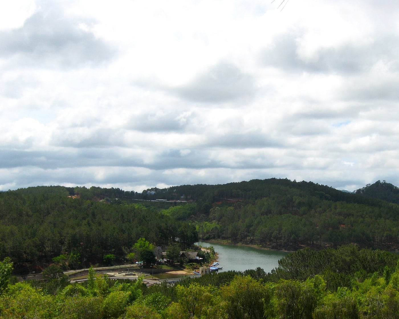 Tuyen Lam Lake in Da Lat