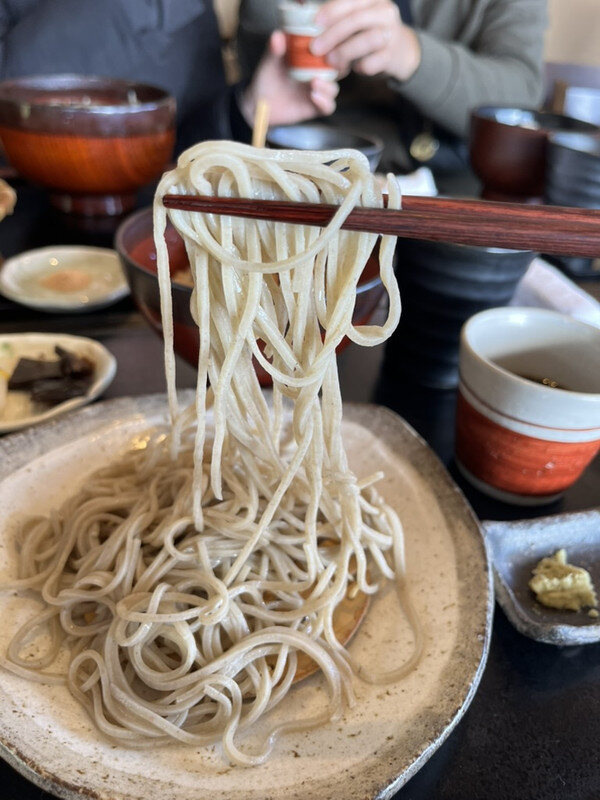 아라시야마 요시무라의 메밀소바와 곁들임
