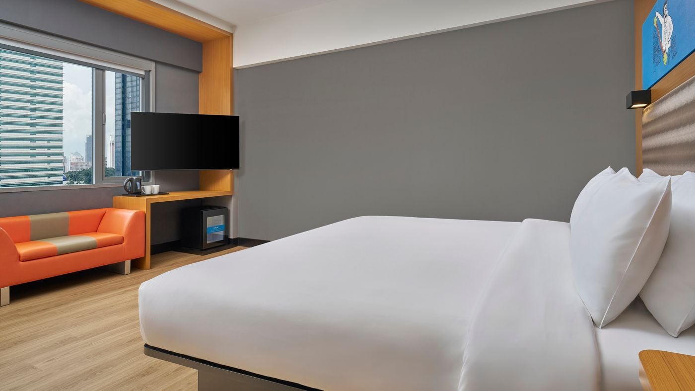 Aloft Kuala Lumpur Sentral — Guest room