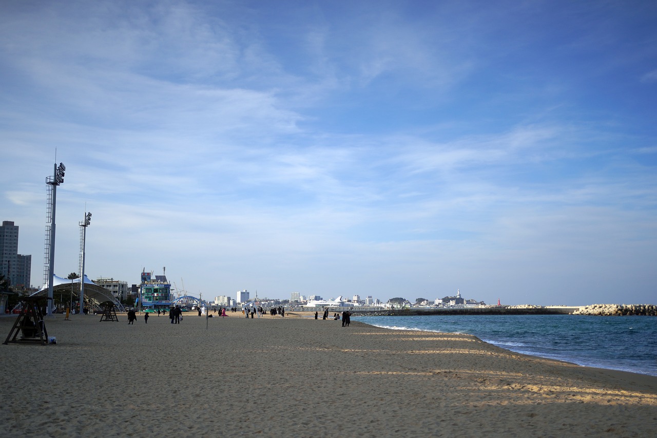 The shore at Sokcho Beach