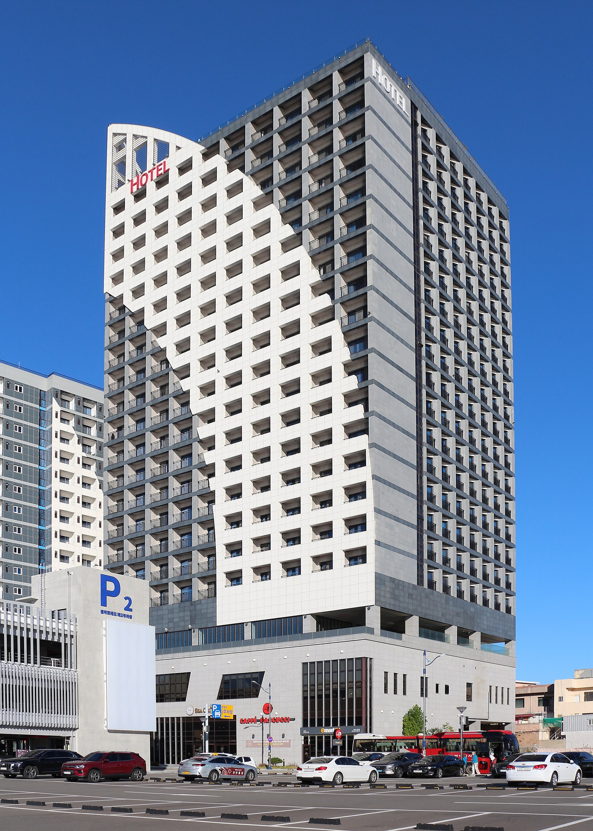 Actual exterior of Sea Cruise Hotel Sokcho